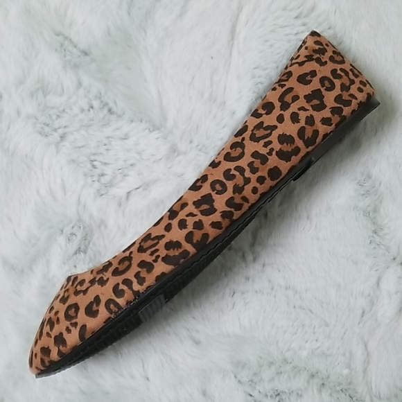 Leopard Flats - Picture 6 of 6